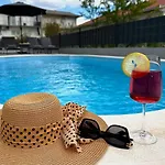 Moonlight Luxury With Private Pool And Parking Apartman Kaštela