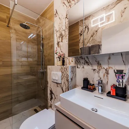 Moonlight Luxury Apartment Kastela