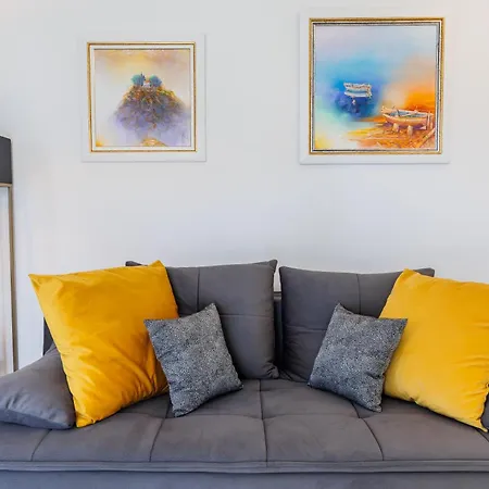 Apartman Moonlight Luxury With Private Pool And Parking