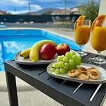 Apartmán Moonlight - Private Heated Pool