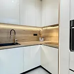 Moonlight Luxury With Private Pool And Parking Apartament *