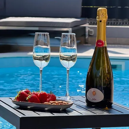 Apartamento Moonlight Luxury With Private Pool And Parking *