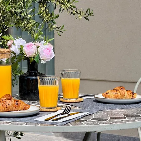 Apartamento Moonlight Luxury With Private Pool And Parking