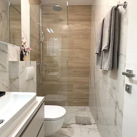Apartamento Moonlight Luxury With Private Pool And Parking