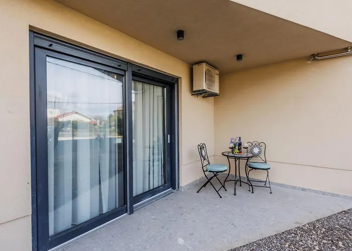 Moonlight Luxury With Private Pool