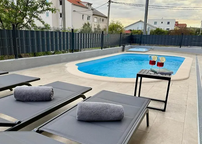 Moonlight Luxury With Private Pool Kaštela